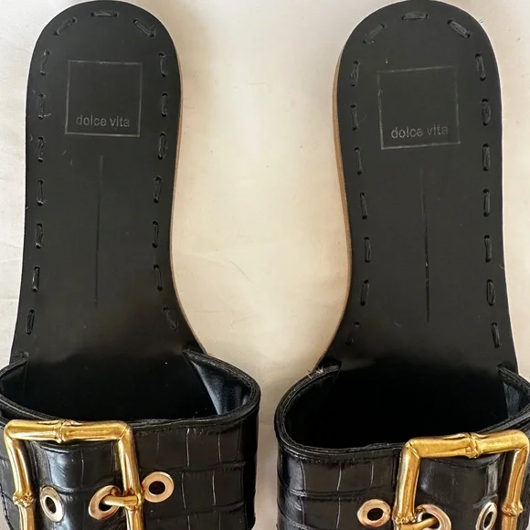 Dolce Vita Sandals - Dasa Slide Sandal - Picture 2 of 5